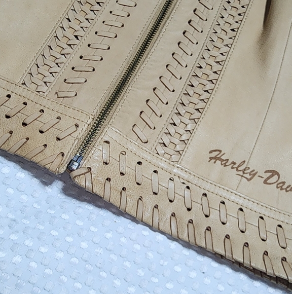 HARLEY DAVIDSON EUC WOMEN'S SIZE MEDIUM WANDERLUST LEATHER BIKER MOTORCYCLE COAT - Picture 4 of 12